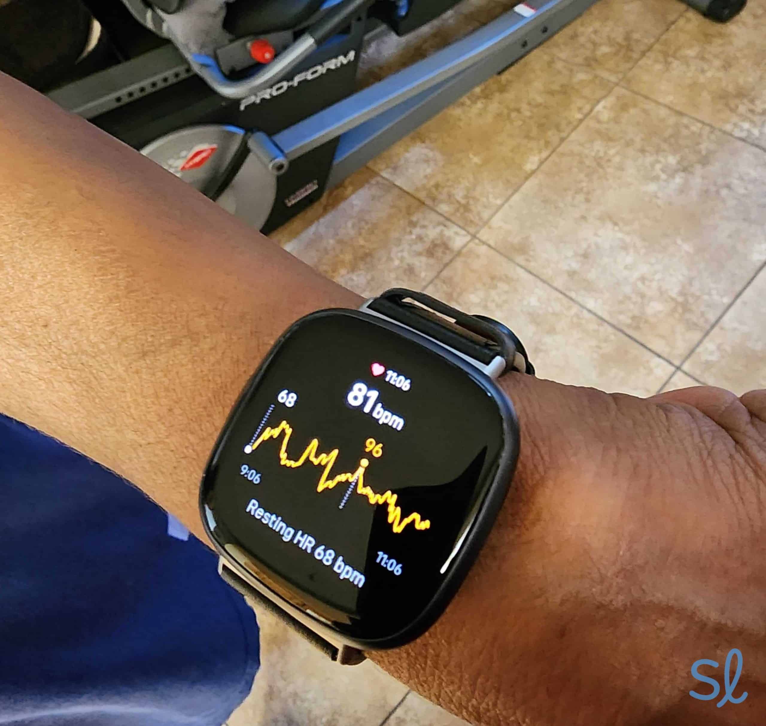 Checking heart rate information on the Fitbit Versa 4